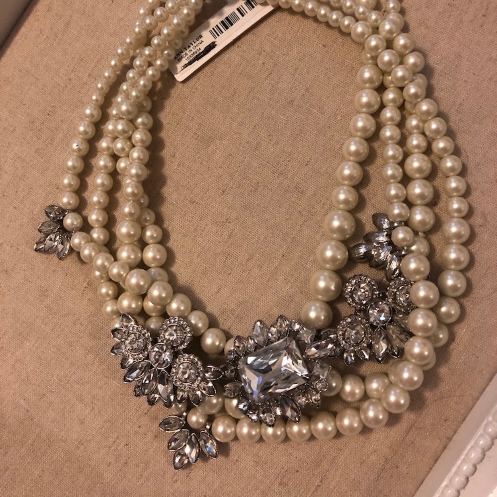 Ann Taylor Necklace
